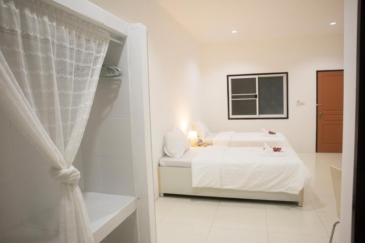 ตะวันแมนชั่น Apartment Ban Na Khua Exterior photo